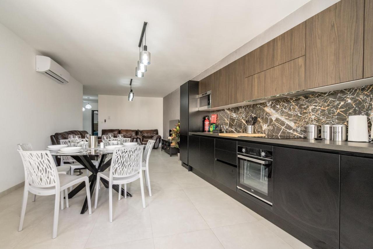Brand New 3Br Apartment Close To All Amenities Bahía de San Pablo Exterior foto